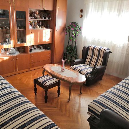 Kuca Mijalkovic Apartment ปิโรต์ ภายนอก รูปภาพ