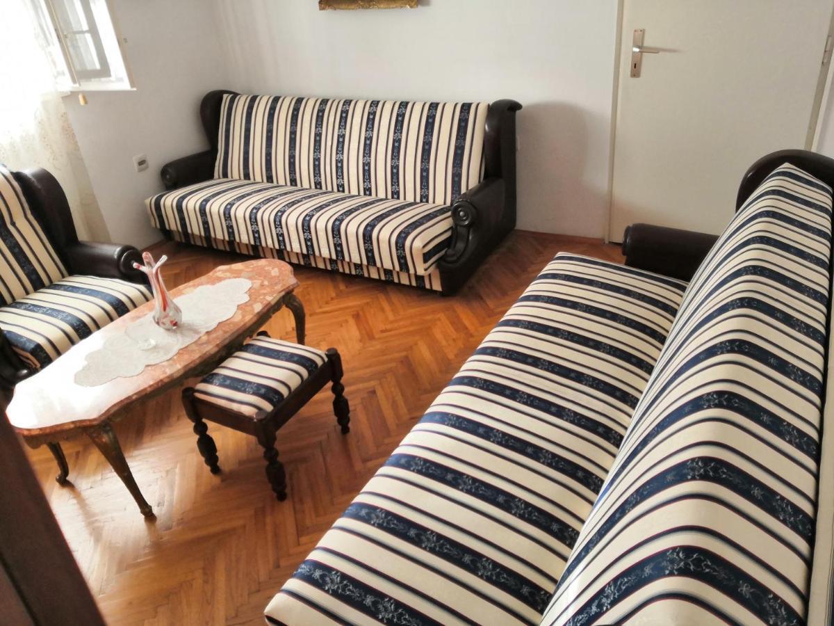 Kuca Mijalkovic Apartment ปิโรต์ ภายนอก รูปภาพ